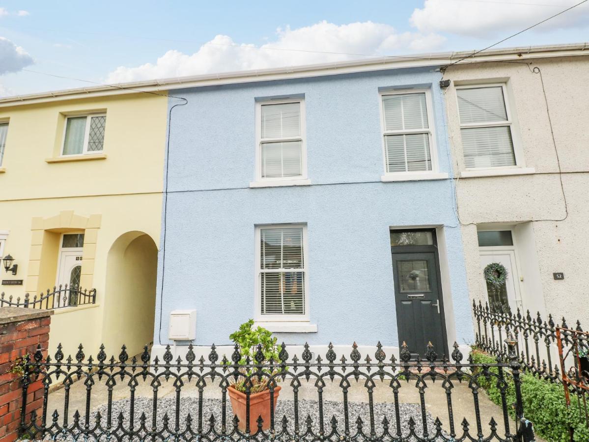 54 Pencoed Road Villa Burry Port Exterior photo